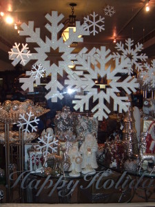 Ahwahnee Snowflake Carving